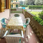 Pleasant Duplex In Rosolina Апартаменты *
